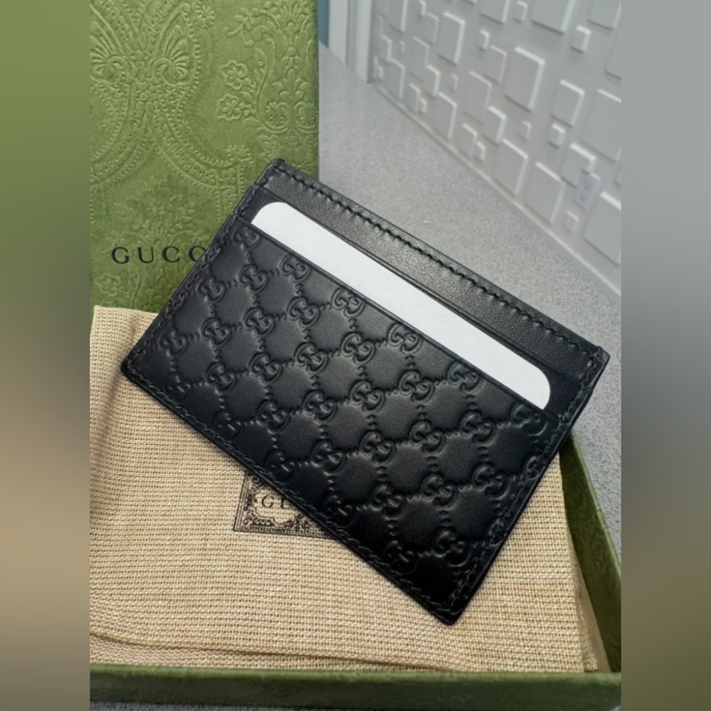 Gucci Black Embossed Leather Card Case - Picture 2 of 4